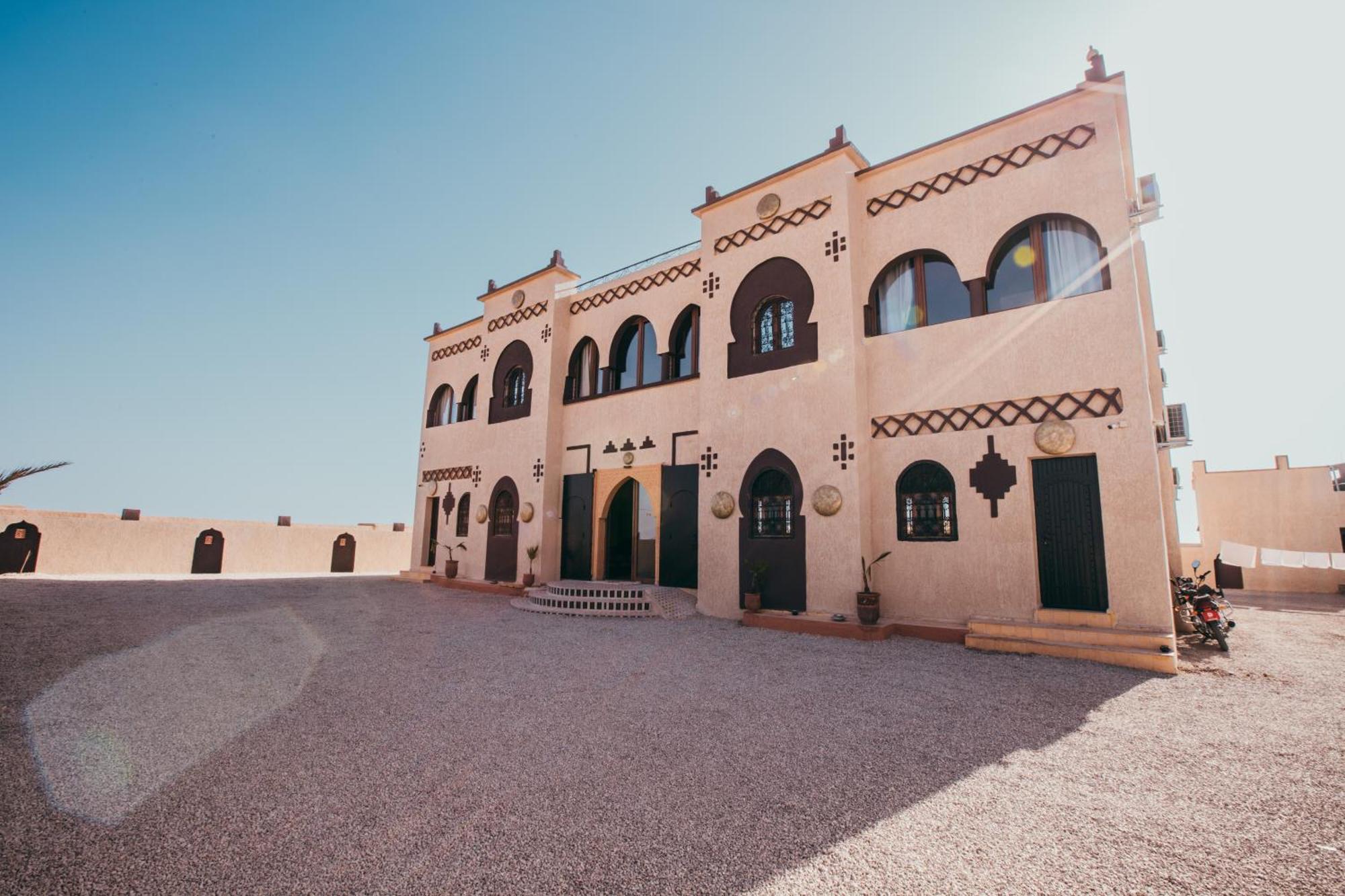 Traditional Riad Merzouga Dunes Eksteriør bilde